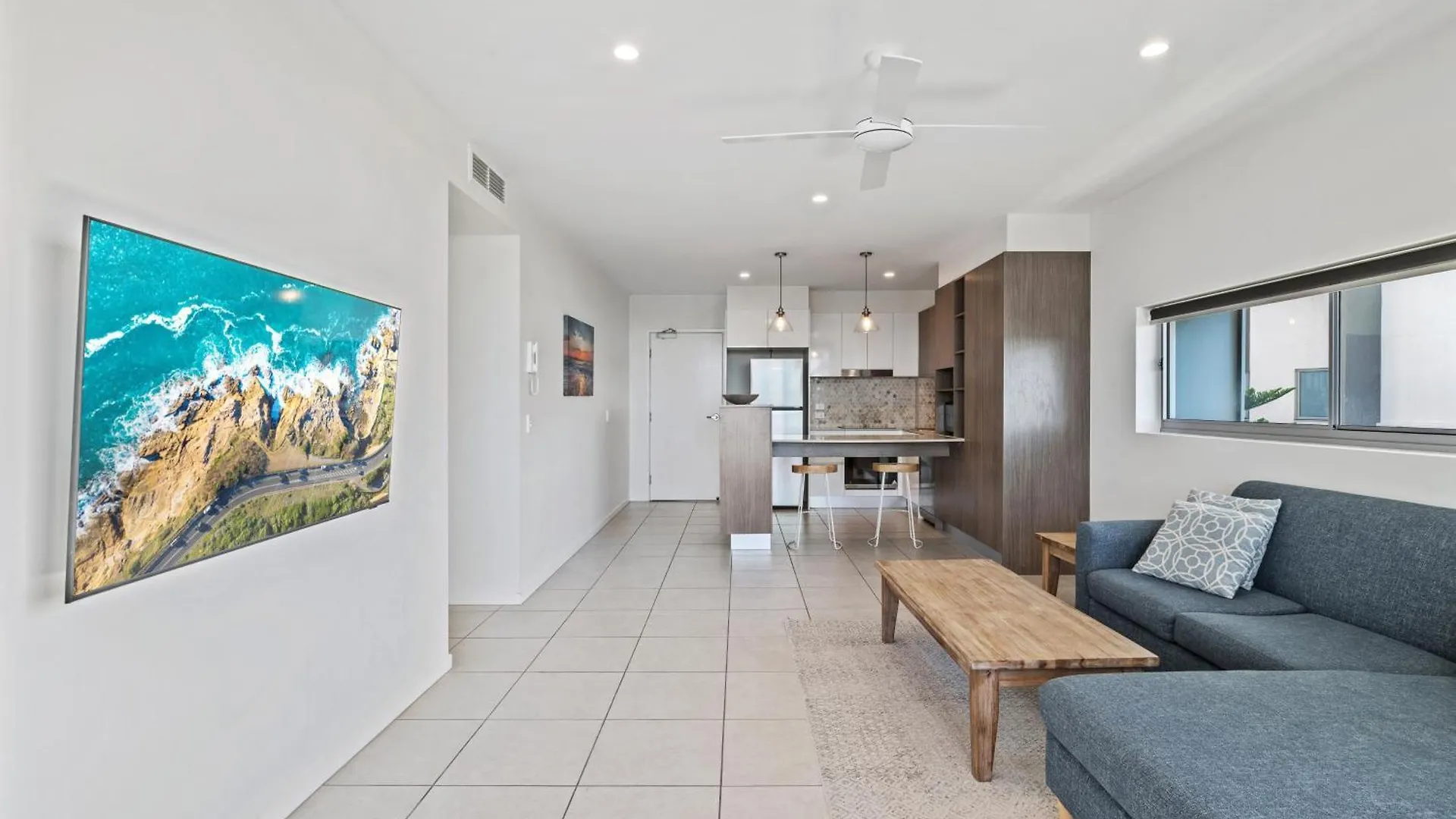 North Shore Oceanside Kawana Kawana Waters