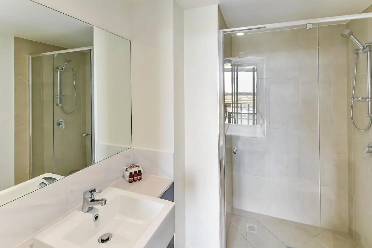 North Shore Oceanside Kawana Kawana Waters Hotel