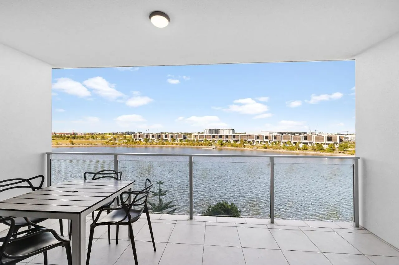 North Shore Oceanside Kawana Kawana Waters 4*,
