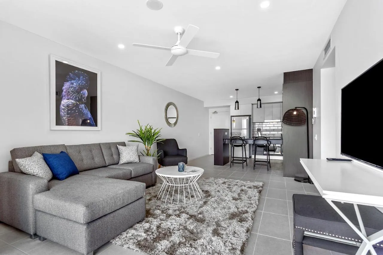 North Shore Oceanside Kawana Kawana Waters