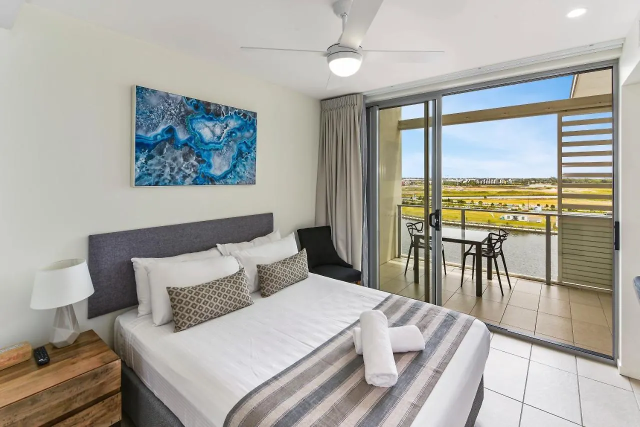 North Shore Oceanside Kawana Kawana Waters