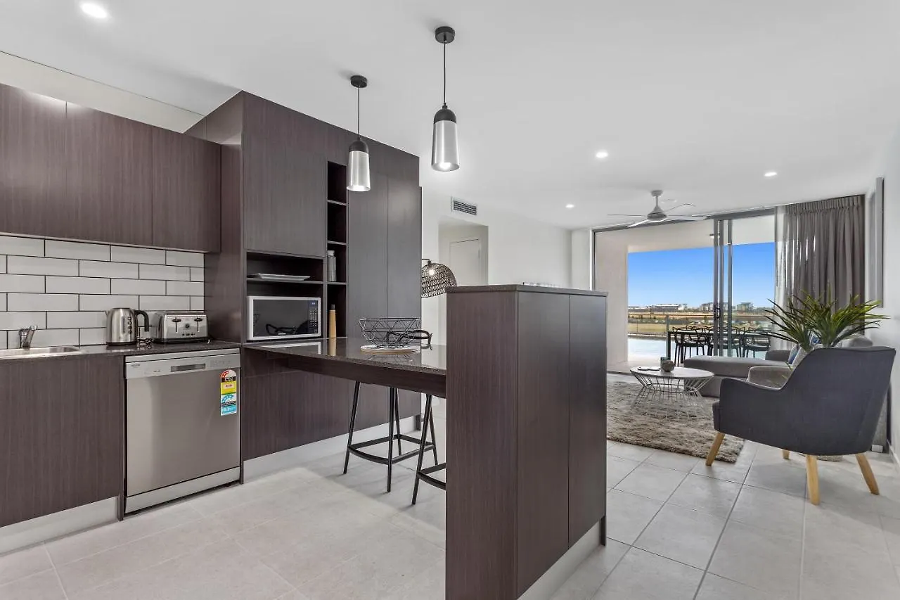 North Shore Oceanside Kawana Kawana Waters