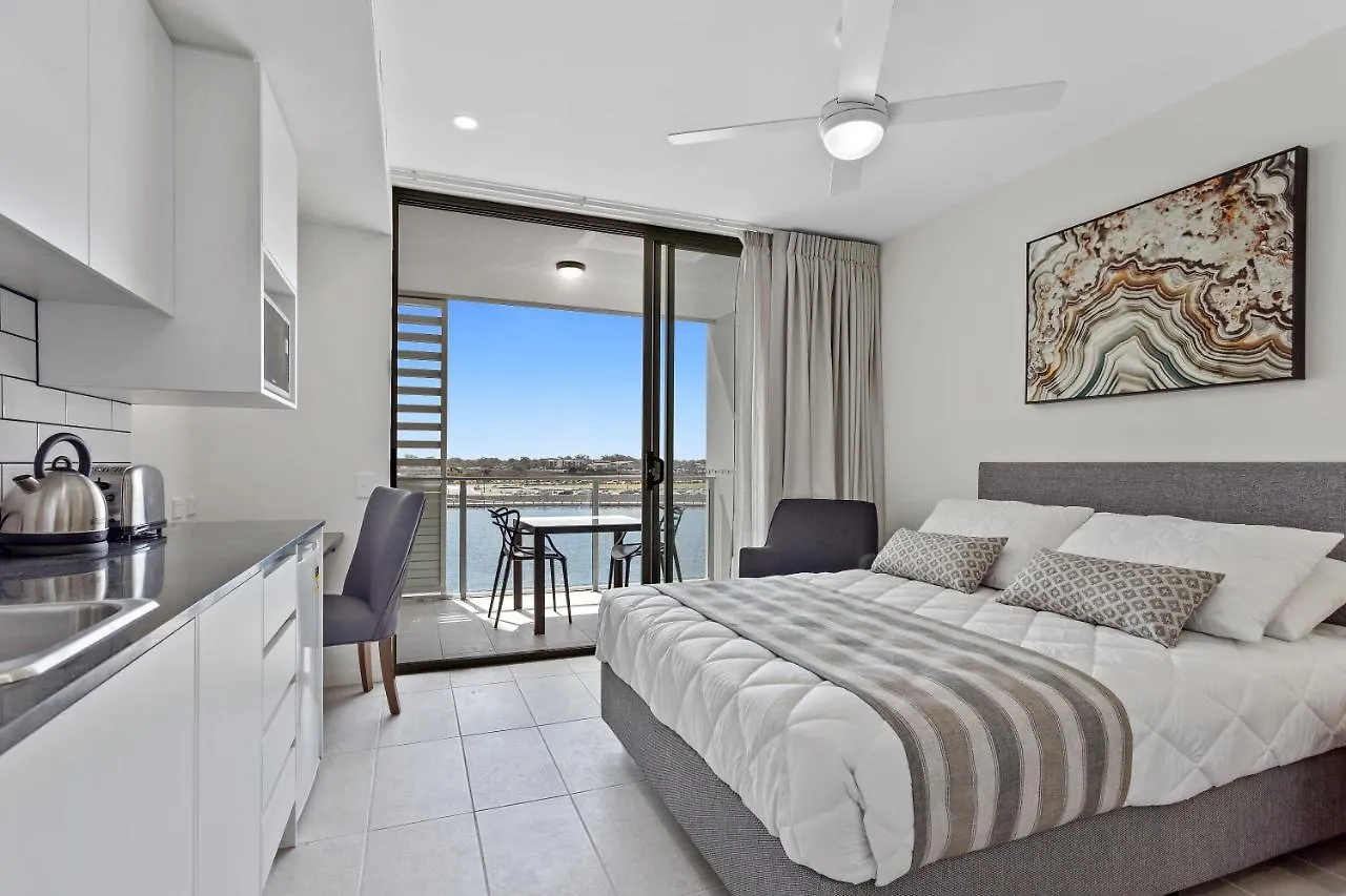 Hotel North Shore Oceanside Kawana Kawana Waters